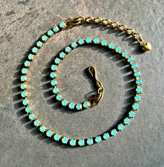 Dreamy Vintage Swarovski “Pacific Opal” Crystal Choker Necklace